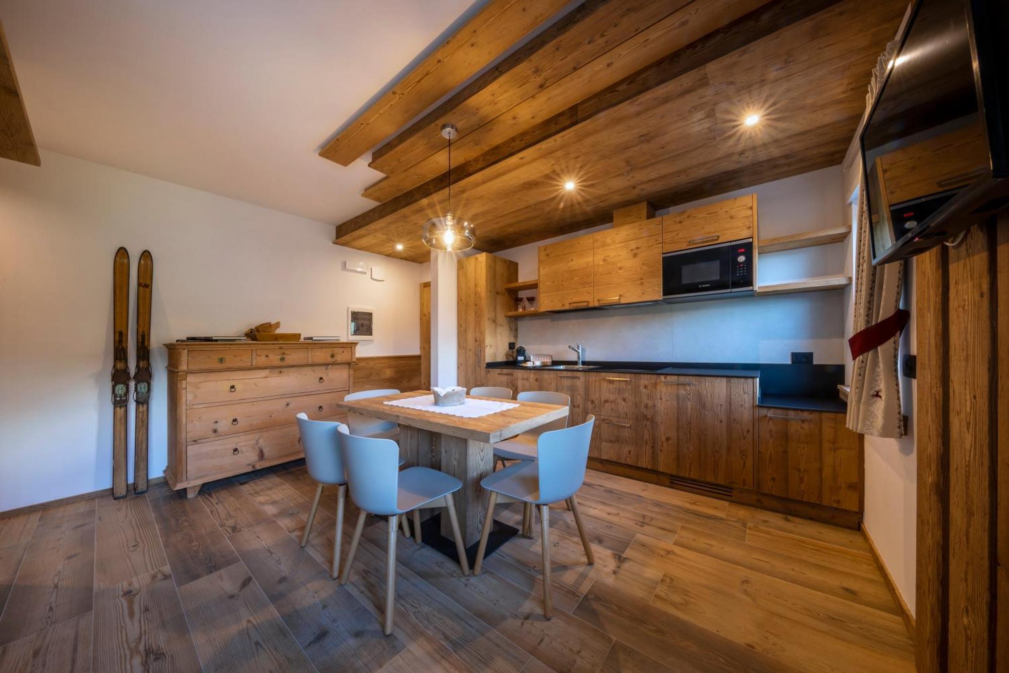 Appartement Garnì Cèsa dele Angele à Colle Santa Lucia Extérieur photo