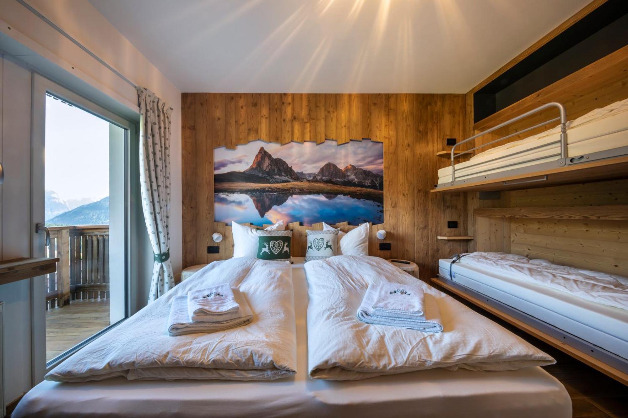 Appartement Garnì Cèsa dele Angele à Colle Santa Lucia Extérieur photo