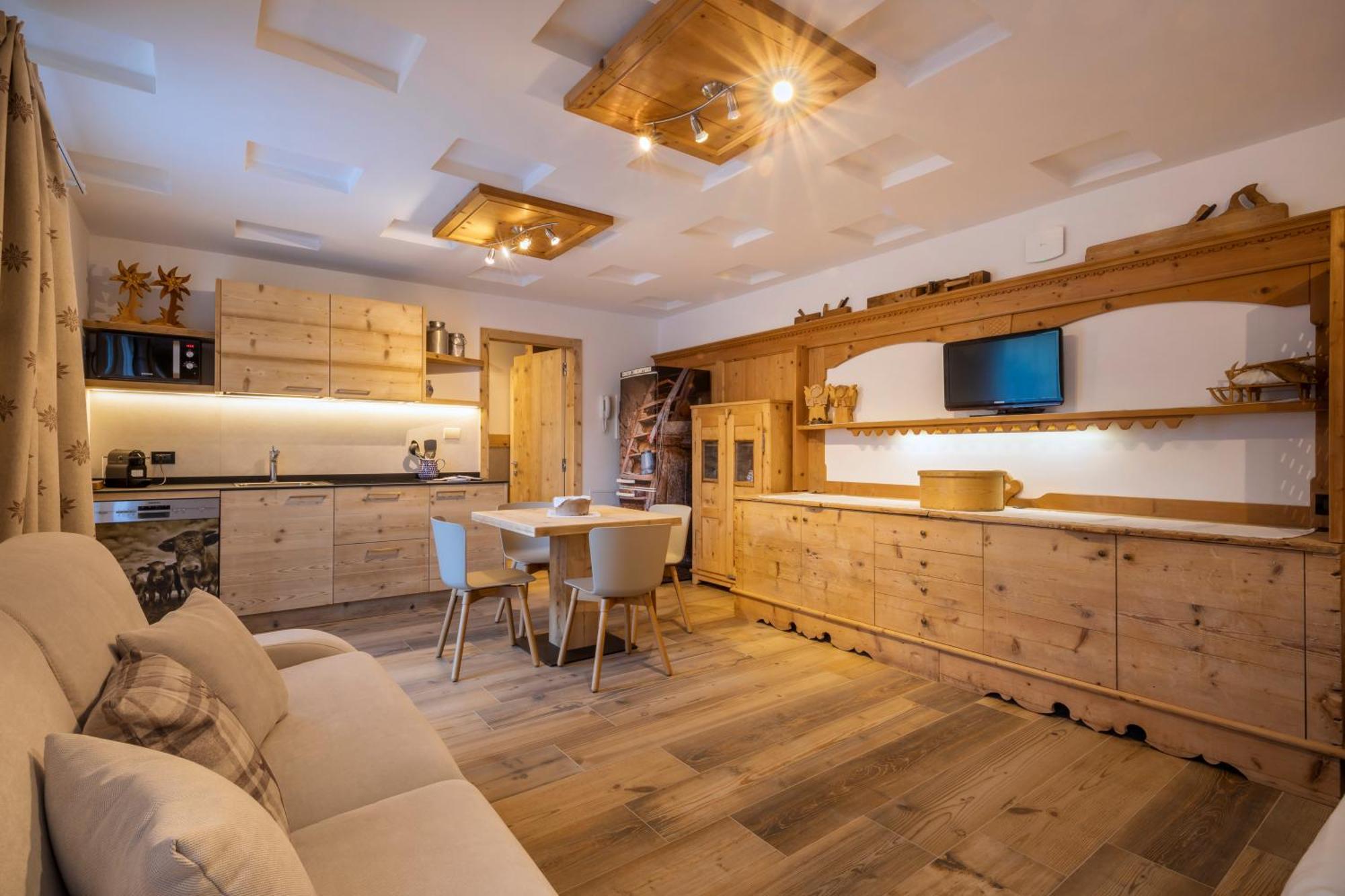 Appartement Garnì Cèsa dele Angele à Colle Santa Lucia Extérieur photo